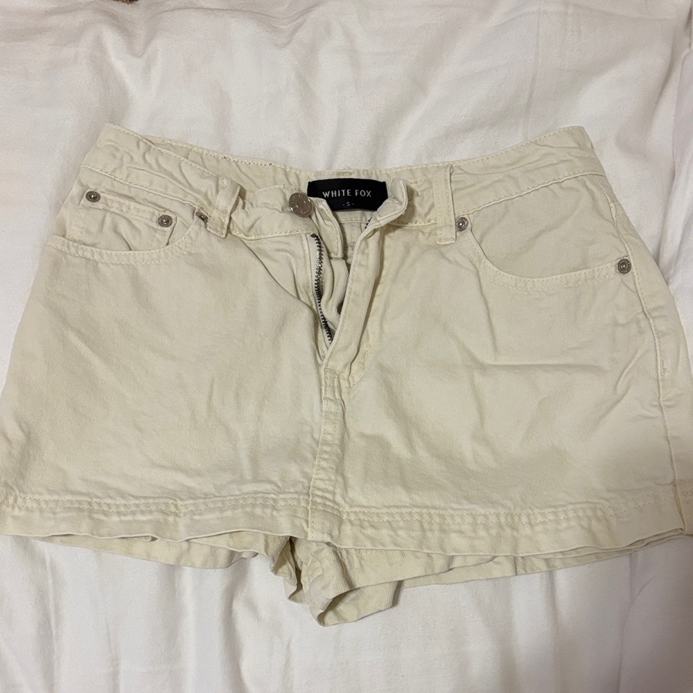 White Fox Boutique Cream Women's Cargo Shorts